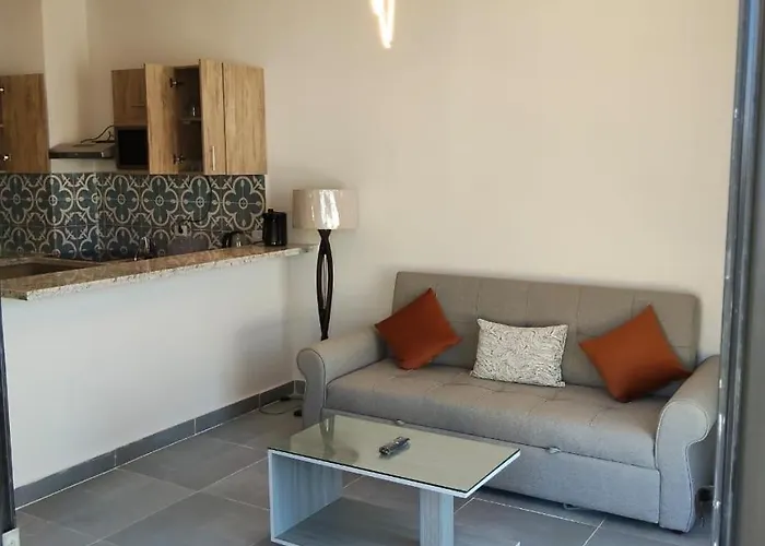 Makadi Heights 2 Bed 2 Bathroom With Rooftop Jacuzzi