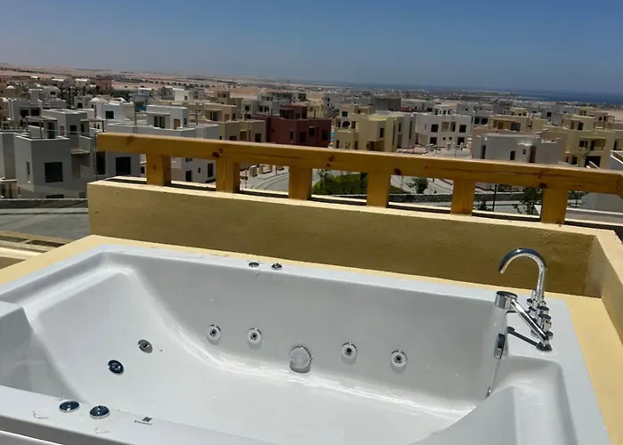 Apartment Makadi Heights 2 Bed 2 Bathroom With Rooftop Jacuzzi *